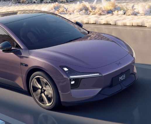 小鹏MONA M03发布会在京举行，售价11.98万起，上市即交付