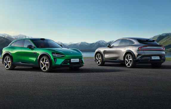 雷军：小米 YU7 展车已陆续到店，可提前预约品鉴